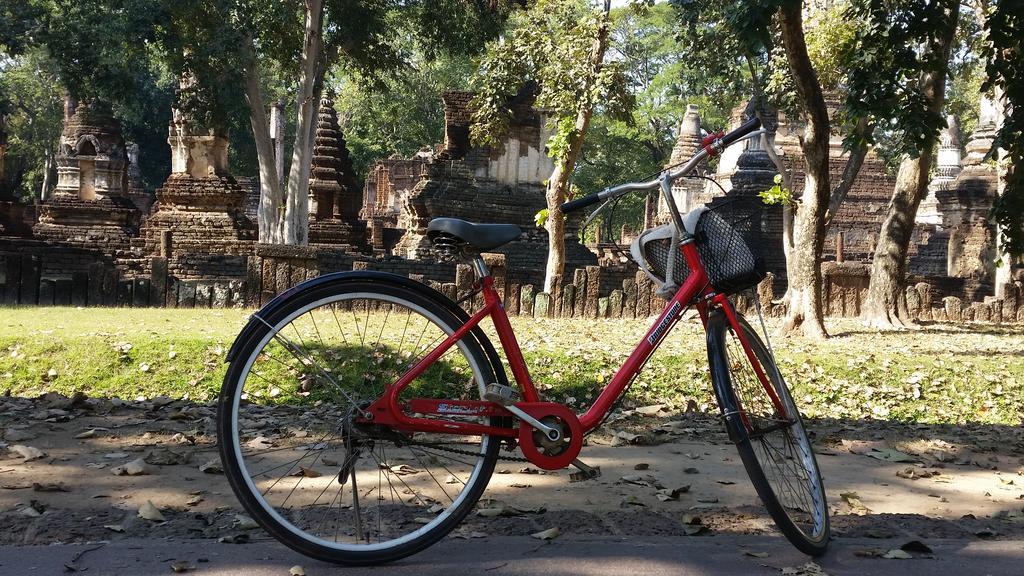 Vitoonguesthouse2Fanrooms & Aircondition Sukhothai Luaran gambar