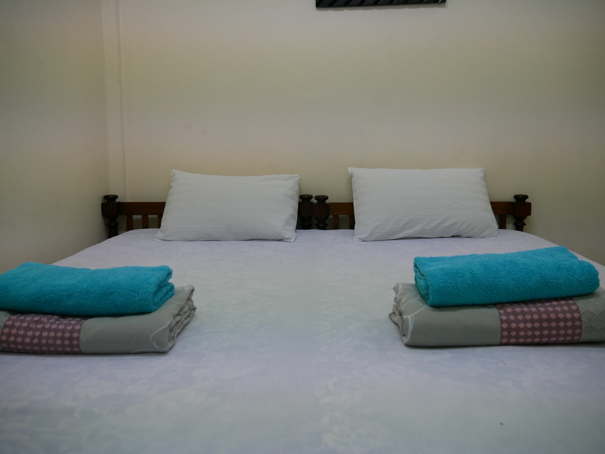Vitoonguesthouse2Fanrooms & Aircondition Sukhothai Luaran gambar